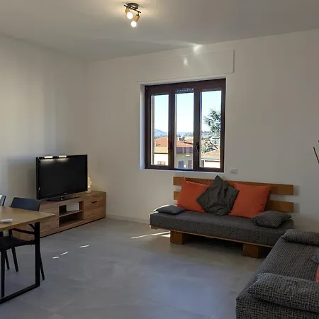 Bilocale Zona Ospedale * Бергамо